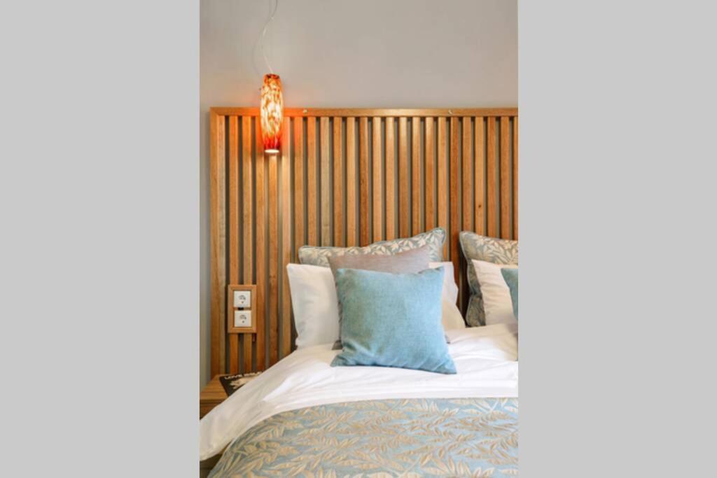 Appartamento Ksquared, Nilie Hospitality Mgmt Salonicco Esterno foto